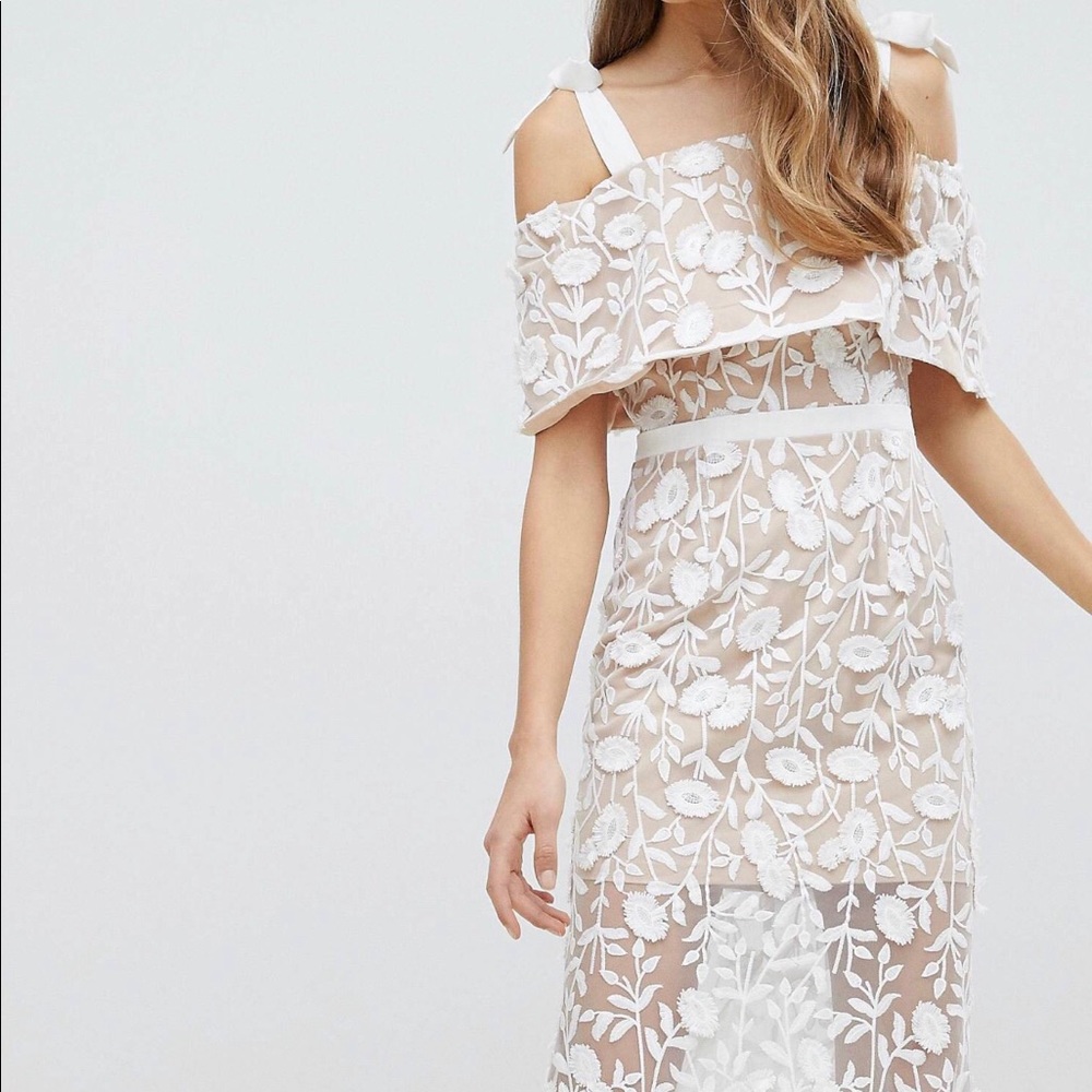 Jarlo long white and nude dress.